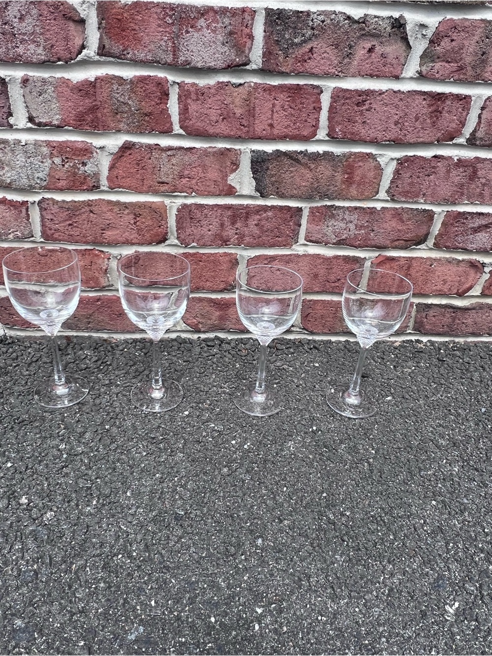 Villeroy & Boch Octavie Crystal Wine Glasses 7.5 Inches Set of 4